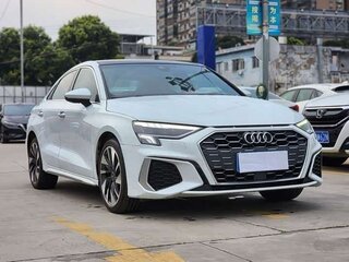 2022 Audi A3 35 TFSI Long IV (8Y), белый, 1735000 рублей, вид 3