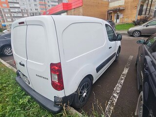 2011 Peugeot Partner II, белый, 590000 рублей, вид 4