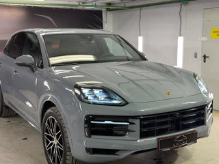 2024 Porsche Cayenne III Рестайлинг, серебристый, 14250000 рублей, вид 5
