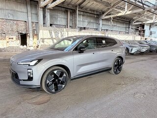 2026 Volvo XC70 III, серый, 6800000 рублей, вид 1