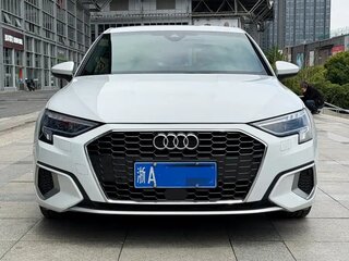 2022 Audi A3 Sportback 35 TFSI IV (8Y), белый, 1688000 рублей, вид 2