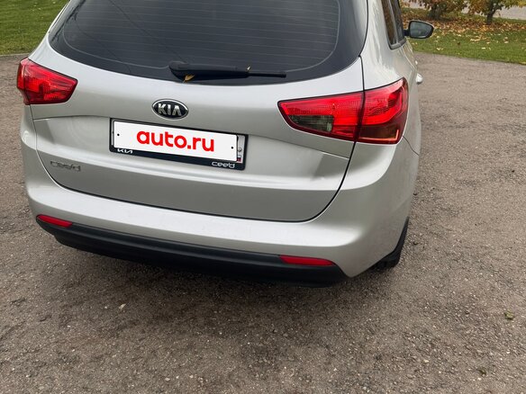 2014 Kia Ceed II, серебристый, 1310000 рублей - вид 8