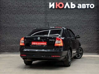 2012 Skoda Octavia DSG7 II (A5) Рестайлинг, чёрный, 980000 рублей, вид 4