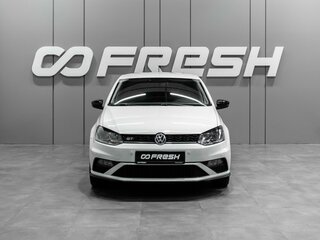 2017 Volkswagen Polo V Рестайлинг, белый, 1279000 рублей, вид 3
