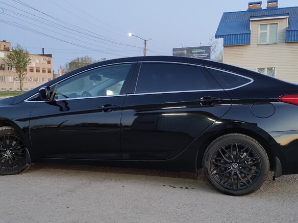 2016 Hyundai i40 I Рестайлинг, чёрный, 1500000 рублей - вид 5