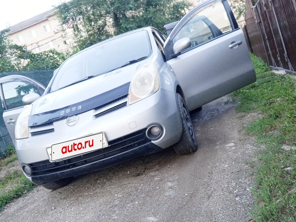 2007 Nissan Note I, серый, 400000 рублей - вид 3