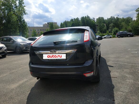 2008 Ford Focus II Рестайлинг, чёрный, 370000 рублей - вид 3