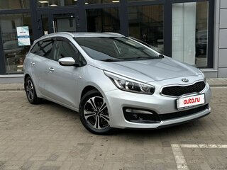 2018 Kia Ceed II Рестайлинг, серебристый, 1550000 рублей, вид 2