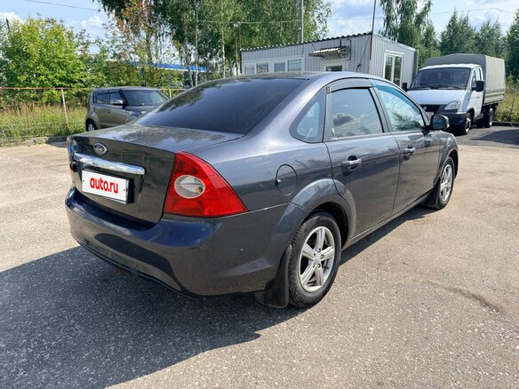 2008 Ford Focus II Рестайлинг, серый - вид 4