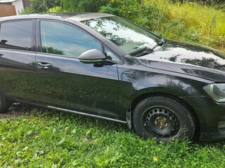 2014 Volkswagen Golf VII, чёрный, 600000 рублей, вид 2
