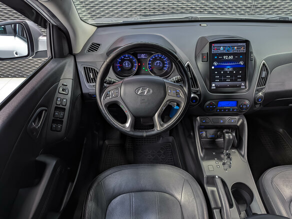 2014 Hyundai ix35 I Рестайлинг, серебристый, 1490000 рублей - вид 13