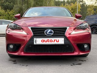 2014 Lexus IS 300h III, красный, 2180000 рублей, вид 3