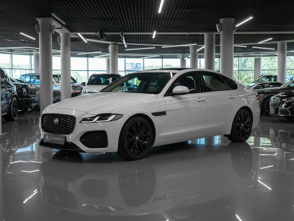 2021 Jaguar XF, белый
