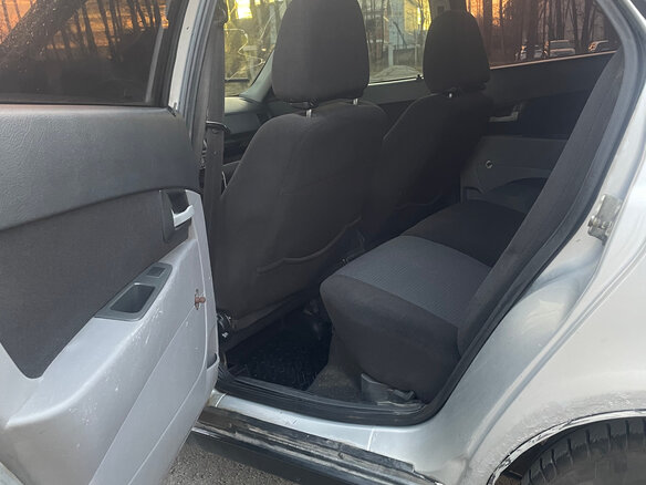 2010 Lada (ВАЗ) Priora I, серебристый, 270000 рублей - вид 15
