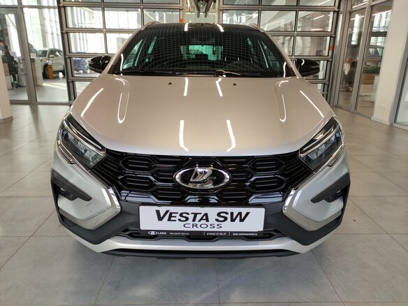 2026 Lada (ВАЗ) Vesta SW Cross I Рестайлинг (NG), серебристый - вид 2