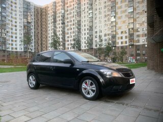 2011 Kia Ceed I Рестайлинг, чёрный, 550000 рублей, вид 1