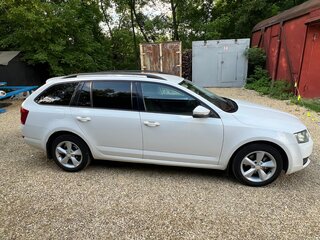 2014 Skoda Octavia III (A7), белый, 950000 рублей, вид 4