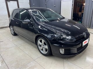 2010 Volkswagen Golf VI, чёрный, 900000 рублей, вид 3