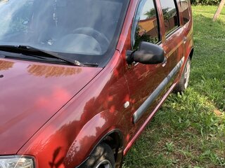 2018 Lada (ВАЗ) Largus I, красный, 850000 рублей, вид 4