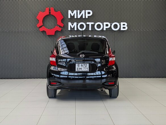 2017 Nissan Note II Рестайлинг, чёрный, 940000 рублей - вид 4