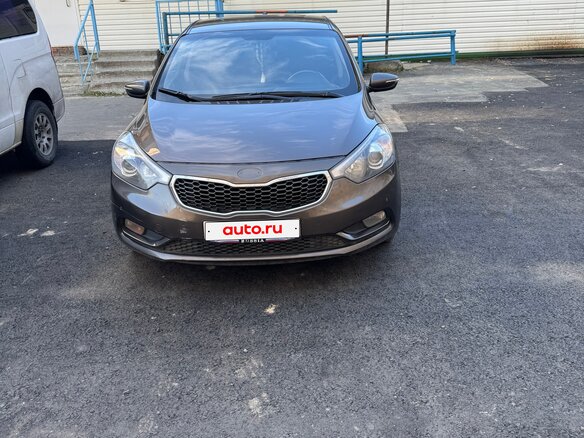 2013 Kia Cerato III, коричневый, 1000000 рублей