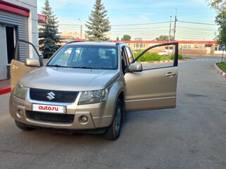 2005 Suzuki Grand Vitara II, бежевый, 800000 рублей, вид 2