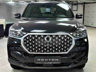 2025 KGM Rexton, чёрный, 5640000 рублей, вид 2