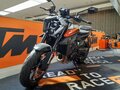 2024 KTM 990 Duke, чёрный, 1299000 рублей - вид 4