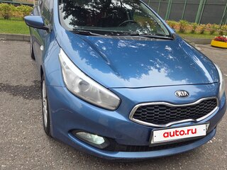 2014 Kia Ceed II, синий, 1260000 рублей, вид 2