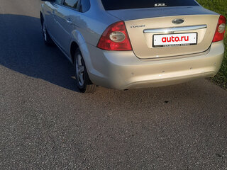 2009 Ford Focus II Рестайлинг, серебристый, 580000 рублей, вид 2