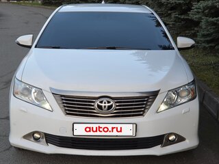 2014 Toyota Camry VII (XV50), белый, 1750000 рублей, вид 1