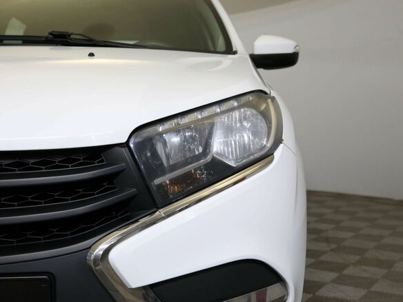 2017 Lada (ВАЗ) XRAY I, белый - вид 8