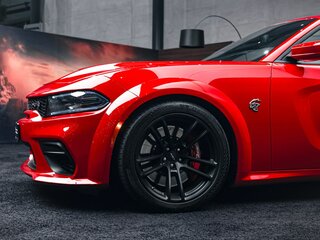 2022 Dodge Charger SRT Hellcat VII (LD) Рестайлинг, красный, 11799000 рублей, вид 3