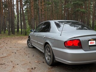 2007 Hyundai Sonata ТагАЗ IV (EF) Рестайлинг, серебристый, 435000 рублей, вид 4