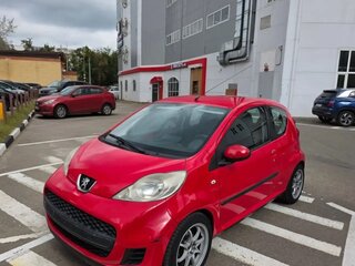 2010 Peugeot 107 I Рестайлинг, красный, 350000 рублей, вид 2