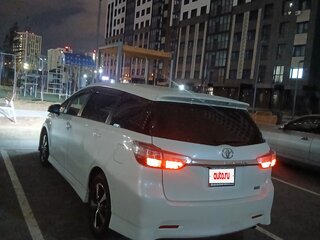 2013 Toyota Wish II Рестайлинг, белый, 1200000 рублей, вид 5
