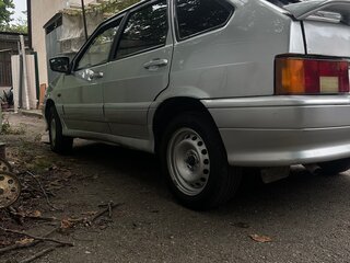 2004 Lada (ВАЗ) 2114, серебристый, 180000 рублей, вид 4