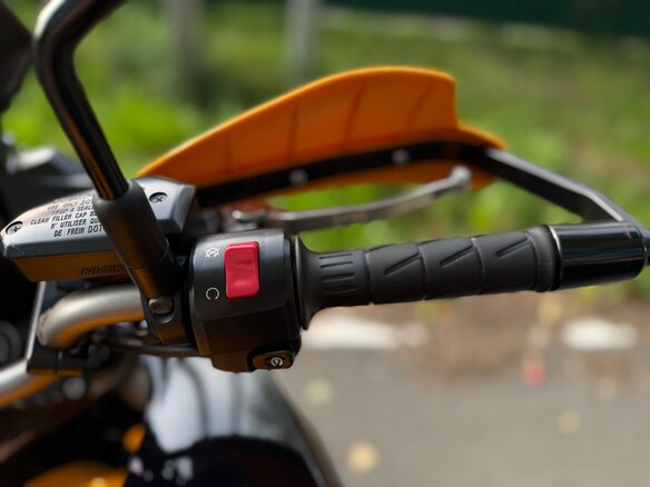 2012 Kawasaki Versys 650, жёлтый, 590000 рублей - вид 17
