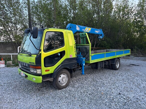 1996 Fuso (Mitsubishi) Fighter, зелёный, 3699000 рублей - вид 2