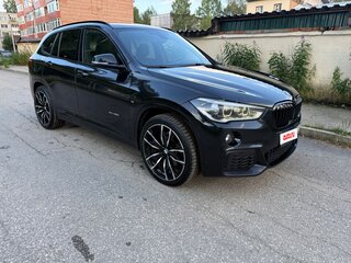 2018 BMW X1 20i xDrive II (F48), чёрный, 2250000 рублей, вид 2