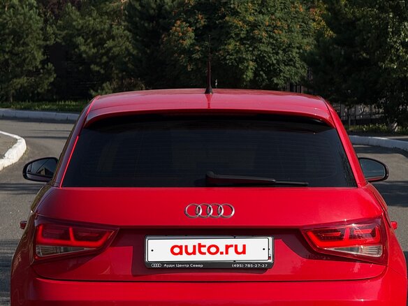 2012 Audi A1 I (8X), красный, 1090000 рублей - вид 4