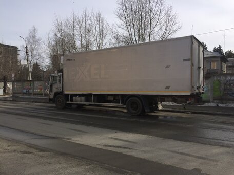 1996 Volvo FL, серебристый, 800000 рублей, вид 5