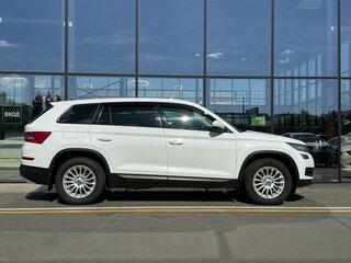 2018 Skoda Kodiaq I, белый, 1650000 рублей, вид 5