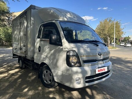 2013 Kia Bongo, белый, 1850000 рублей, вид 1