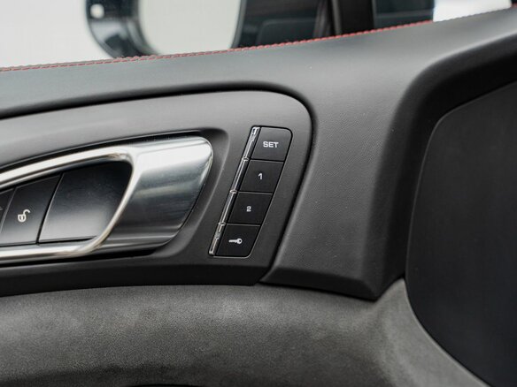 2015 Porsche Cayenne GTS II Рестайлинг (958), чёрный - вид 24