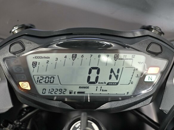 2021 Suzuki SV 650, чёрный, 675000 рублей - вид 8