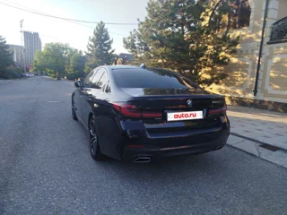 2023 BMW 5 серии 523d VII (G30/G31/G38) Рестайлинг, синий, 4850000 рублей, вид 4