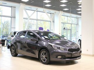 2013 Kia Ceed II, серый, 790000 рублей, вид 3