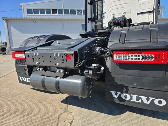2026 Volvo FH, белый, 19800000 рублей - вид 20