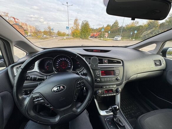 2016 Kia Ceed II Рестайлинг, серый, 1100000 рублей - вид 14